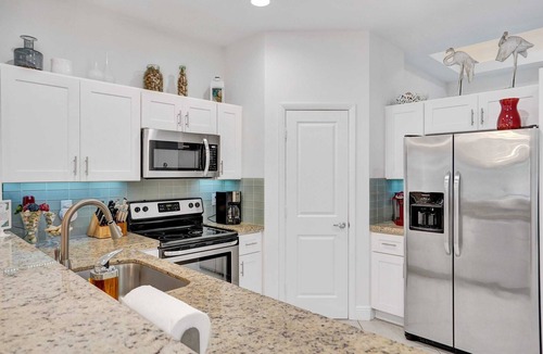 South Corals House | Coral Reef Villa 🌴 Private Heated Pool, Grill, Private Patio | 1.9 mi to Beach 🏖️