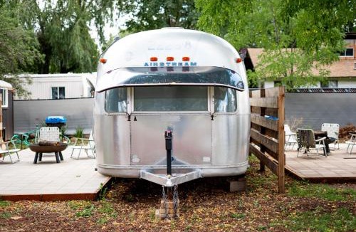 Pinetop Hotel | Corduroy Lodge
