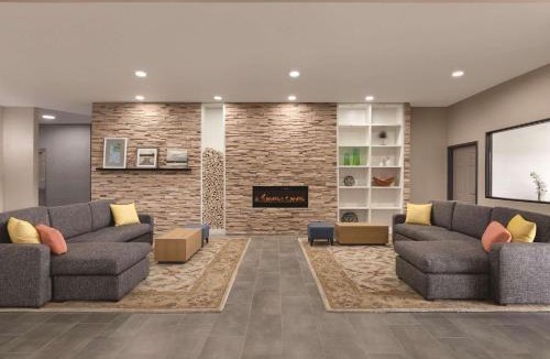 Tampa Hotel | Country Inn & Suites by Radisson, RJ Stadium - Tampa Airport East