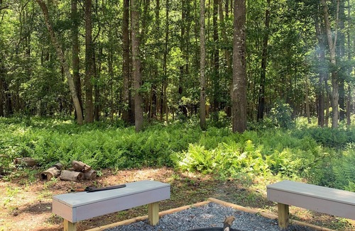Calabash Cottage | Countryside Cottage “The Jasmine House” Close to NC & SC Carolina Beaches