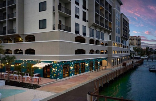 Clearwater Beach Hotel | Courtyard by Marriott Clearwater Beach