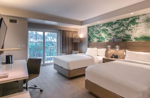 Jekyll Island Hotel | Courtyard by Marriott Jekyll Island