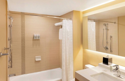 La Paz Hotel | Courtyard by Marriott La Paz Baja California Sur