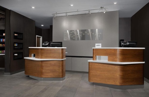 Bensalem Hotel | Courtyard by Marriott Philadelphia Bensalem