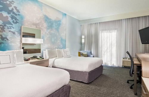 Wilmington Hotel | Courtyard by Marriott Wilmington/Wrightsville Beach