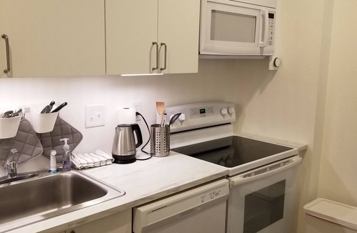 Bethesda Apartment | Cozy 1-bedroom apartment in Bethesda