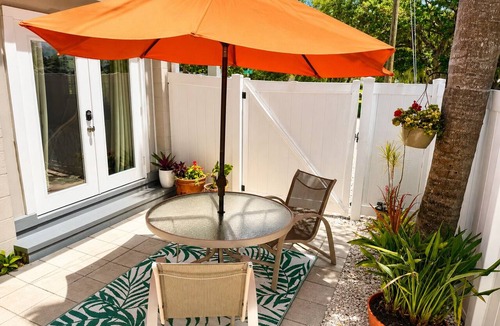 Sarasota Springs House | Cozy 1-bedroom private room in Sarasota.