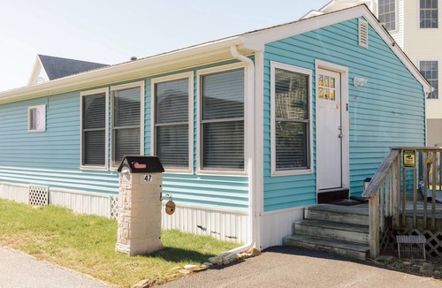 Bowers Beach Cottage | Cozy 2-bedroom, Dog friendly cottage in Bowers Beach - Steps From the Sand!