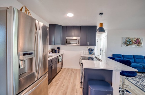 Yacht Club House | Cozy 2-bedroom house in enjoyable Cape Coral with AC, WiFi