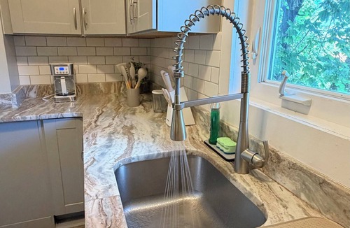 South Medford Apartment | Cozy 2BR Near Tufts Sleeps 5