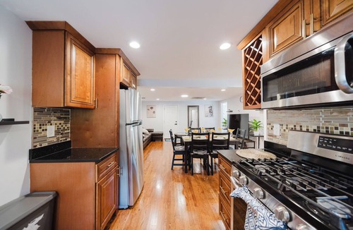 Quincy Apartment | Cozy 2BR Quincy Hideout Pet-Friendly Wollaston Beach & Red Line 74L