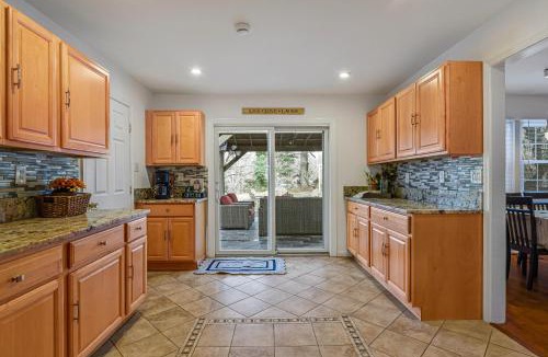 Fairfax Villa | Cozy 4BR Retreat - Private backyard, Gazebo & Grill