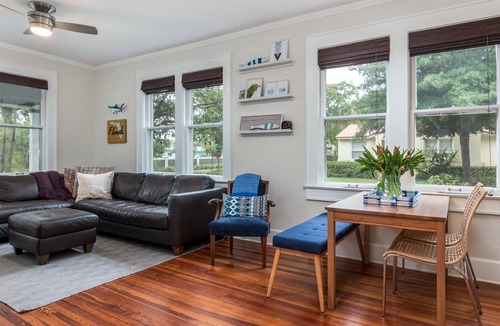Historic Old Northeast House | COZY BUNGALOW IN OLD NORTHEAST/DOWNTOWN