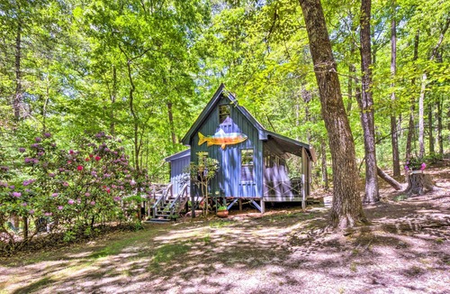 Lakemont Cabin | Cozy Cabin Getaway ~ 1 Mi to Lake Rabun Beach