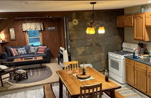 Sigel Cabin | Cozy Cabin Near Cook Forest and Clear Creek State Parks