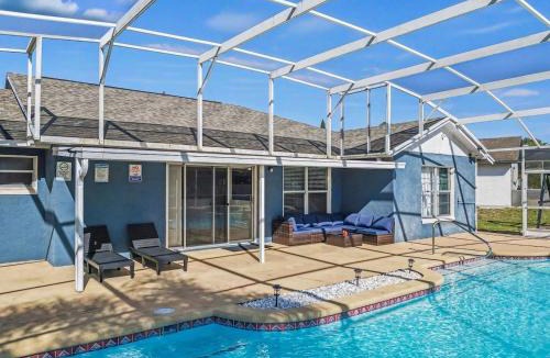 Indian Ridge House | Cozy Carribean,Mediterranean Home in Kissimmee, FL