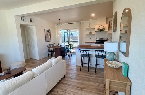 Edgewater House | Cozy Florida Home 2-bed/1 bad with AC in charming Port Charlotte