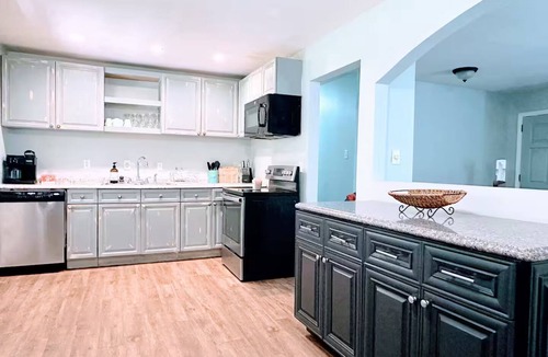 Huntersville House | Cozy home near Latta Nature Preserve