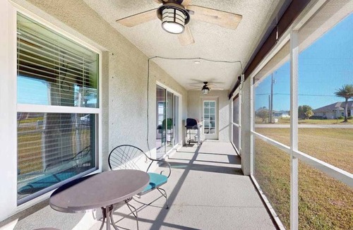 Broadmoor House | Cozy home with yard, near attractions, washer & dryer, & WIFI