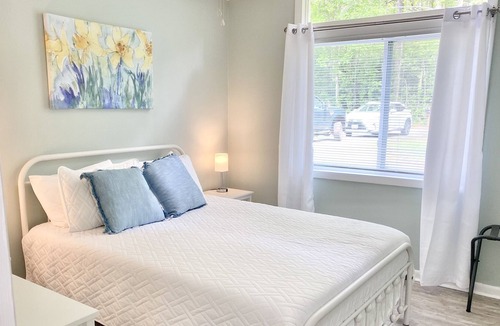 Kilmarnock House | Cozy Kilmarnock Cottage