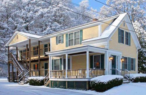 Ludlow Apartment | Cozy Ludlow Escape