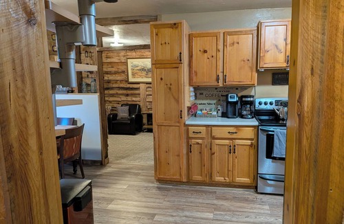 Ignacio Cabin | Cozy & rustic, yet modern cabin w/lots of charm. Located on working cattle ranch