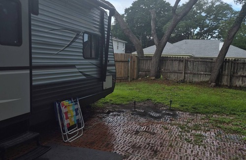 Wright House | Cozy RV in Delightful Fort Walton Beach with AC