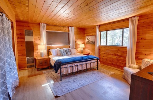 Pinetop House | Cozy White Mountain Cabin cabin