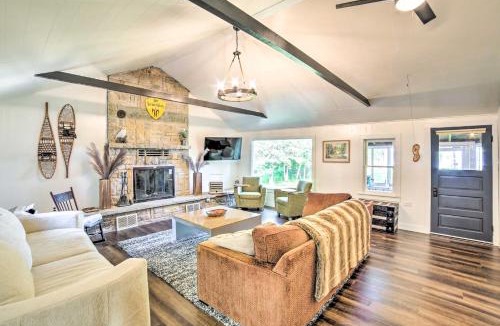 Crivitz House | Crivitz Lakefront Escape w/Boat Dock & Slip!
