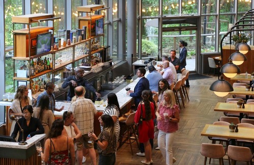 Dunwoody Hotel | Crowne Plaza Atlanta Perimeter at Ravinia by IHG