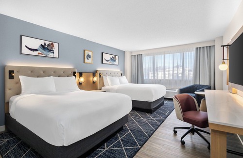 Northwest Hotel | Crowne Plaza Virginia Beach Town Center by IHG