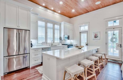Forest District House | Darling WaterColor Home w/Private Pool, Spa, LSV, Bikes! Pet Friendly