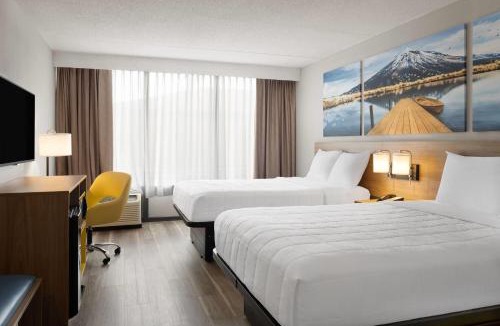 Williamsburg Hotel | Days Hotel by Wyndham Williamsburg I-64
