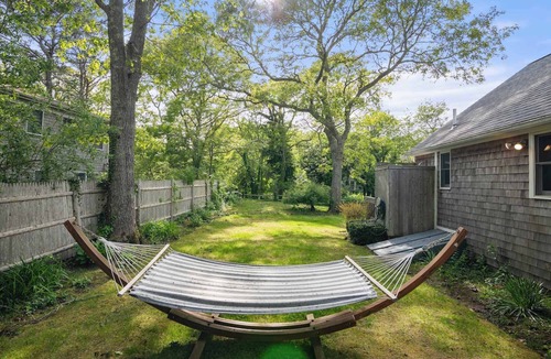 Northwest Harwich House | Deeded Pond Access Ping Pong!