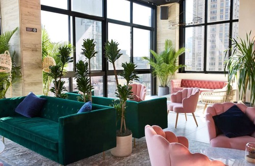 Midtown Hotel | Deluxe Double Double | Hotel Hendricks | Pet-friendly & Near Times Square