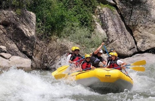 Shoup RV Rental | Deluxe Glamping on the Salmon River - Breakfast Included, Sleeps 4-6