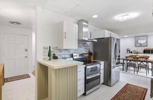 Highline House | Discover Your Home Away from Home in Peaceful Seattle Retreats