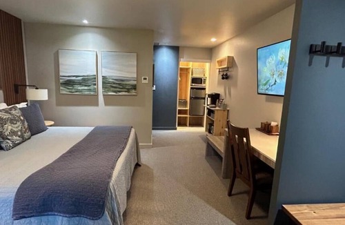 Friday Harbor Hotel | Discovery Inn