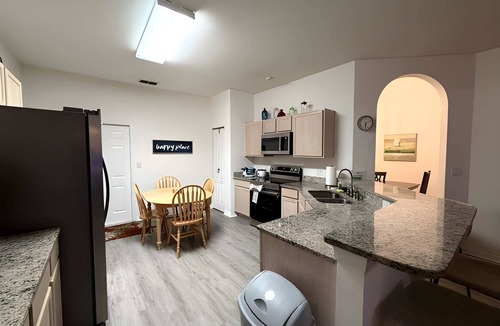 Lindfields House | Disney Area Home | Pool · Spa · Game Room | 5BR Sleeps 14