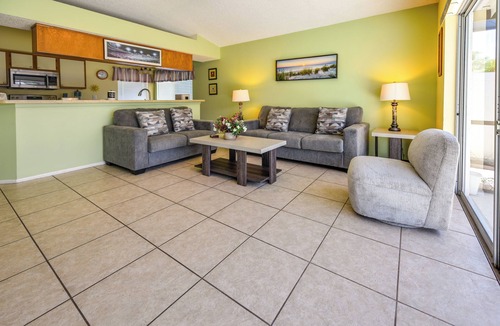 Lindfields House | Disney Launchpad for Families! Private Pool