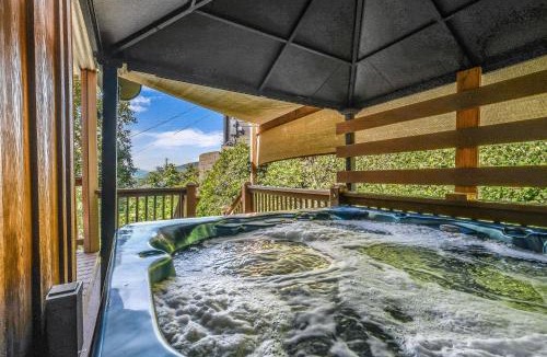 Gatlinburg House | Distiller'S Den Cabin Cabin