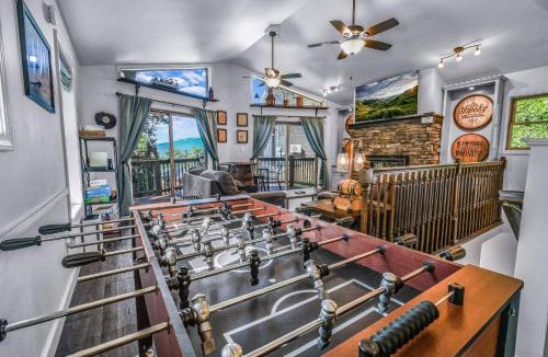 Gatlinburg House | Distiller'S Den Cabin Cabin