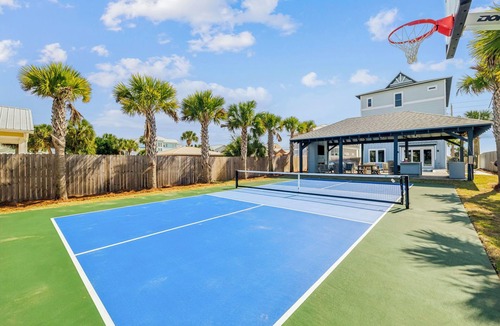 Sunnyside On The Gulf House | Dog-Friendly House with Pool, Pickleball Court, and Putting Green