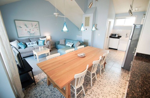 Ocean Sands House | Dogs stay FREE! 2-min walk to beach-2Bedrooms-3Beds -3Baths-Pool-Linens Provided