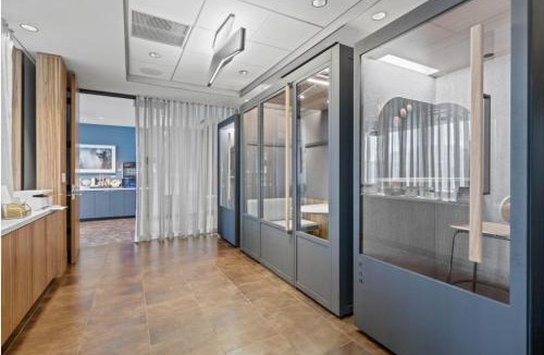 Chinatown Apartment | Downtown 1BR w Gym Doorman nr S Station BOS-246