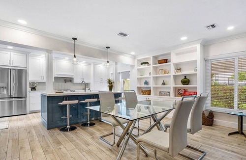 Tarpon River House | Downtown Las Olas Paradise + HOT TUB