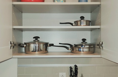 Cultural District Apartment | Downtown Pittsburgh 2BR-Near Strip District, PNC Park - Free Gym/Game Room, WIFI