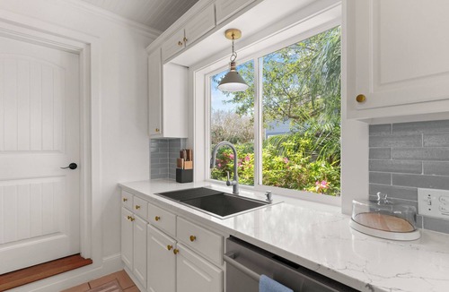 East Beach House | Dream destination on East Beach, sleeps 14 with a pool