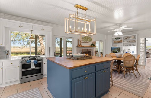 East Beach House | Dream destination on East Beach, sleeps 14 with a pool
