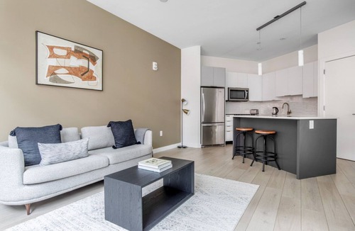Chinatown Apartment | Dreamy Financial District 1BR w/W/D & Gym, nr Greenway, by Blueground